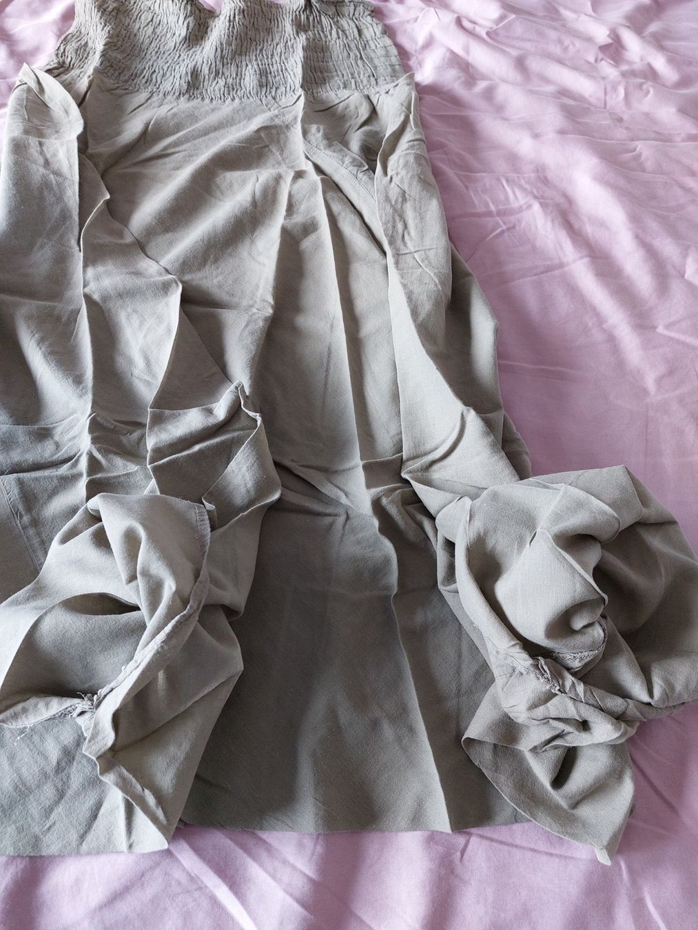 Tute: Barboteuse kaki Palme Taille unique – Usato da Ostermundigen venduto da jul_7t8v 3
