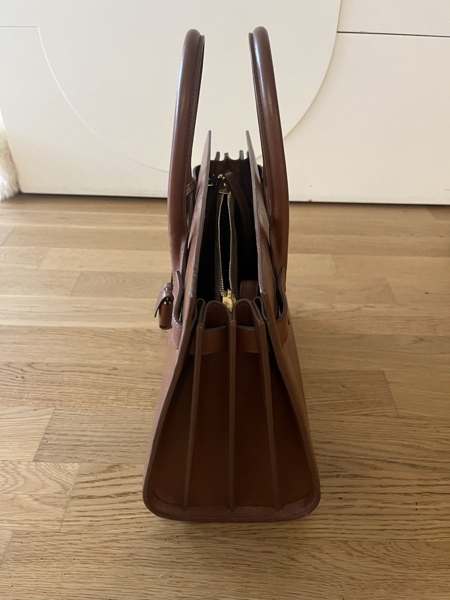 Saint Laurent Taschen für Damen: SAINT LAURENT Sac de Jour Midi – Gebraucht aus Zürich von lealisamaria 2