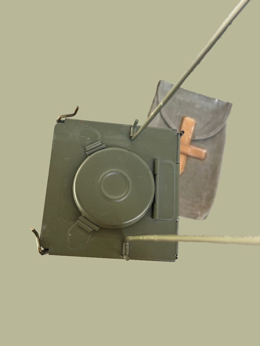 Schweizer Armee Laternen: Lanterne Militaire Pliable WW2 – Gebraucht aus Bellevue von Belafer 4