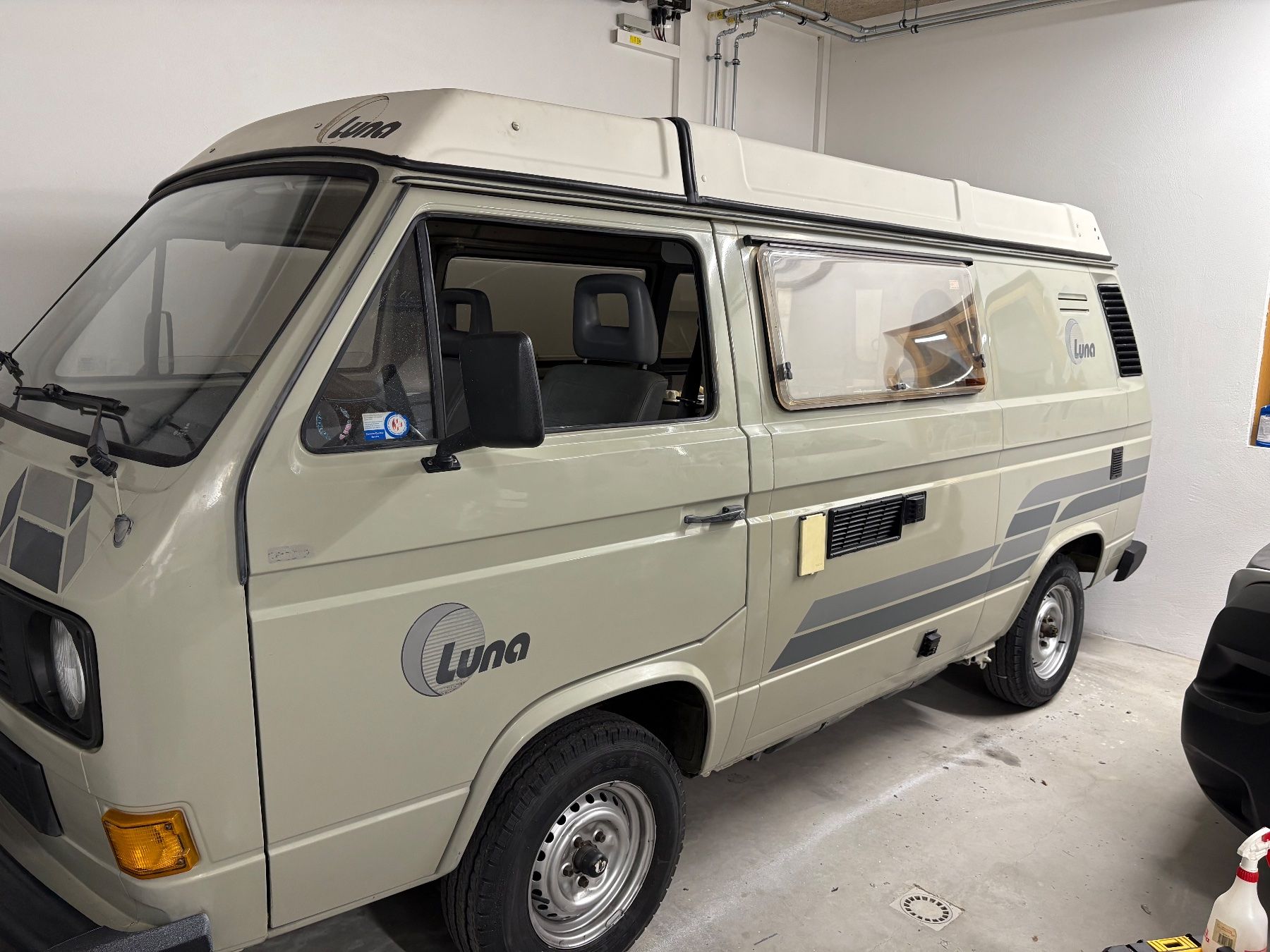 VW Autos: T3 Westfalia Luna – Gebraucht aus Seewis Dorf von Wiggli