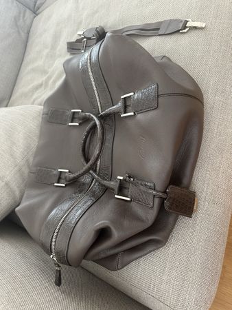 Exklusive Brioni Leder Weekender mit Alligatorapplikationen