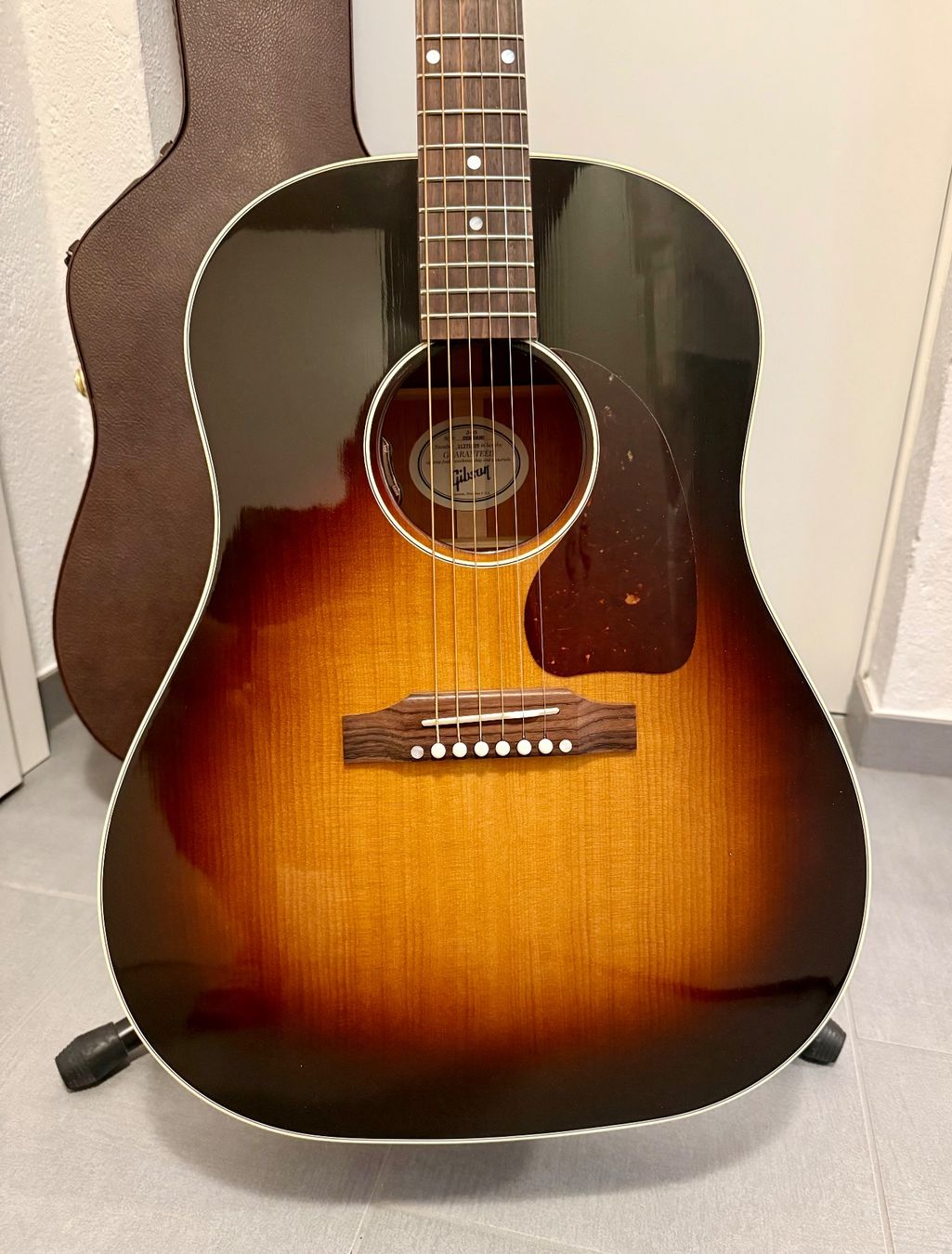 Gibson Strumenti musicali: Gibson J-45 Standard - Vintage Sunburst – Usato da St-Séverin venduto da L_M_ 2