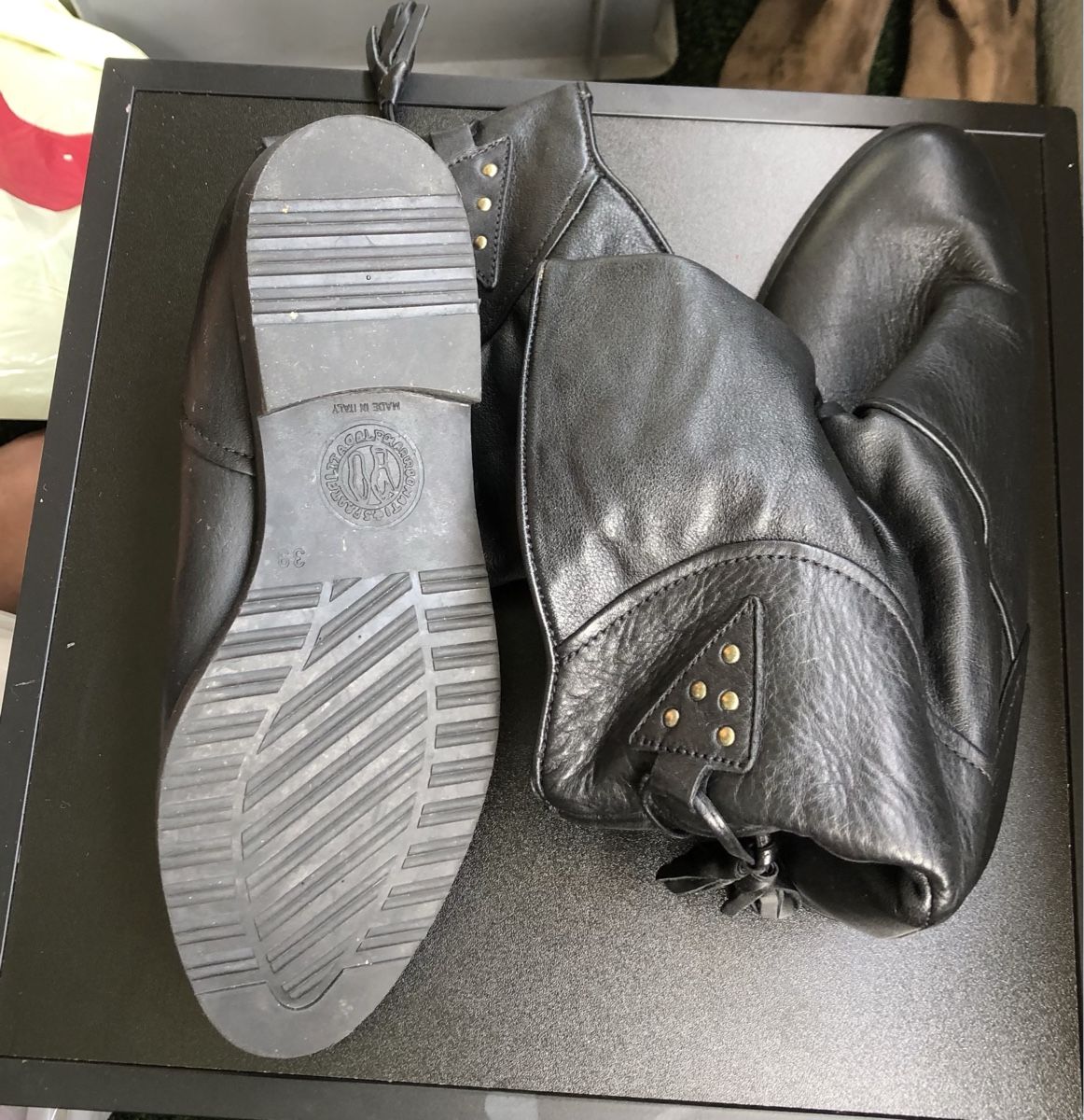 Scarpe da donna: Damen Stiefel Leder Schwarz Grösse 39 – Nuovo (secondo la descrizione) da St.Gallen venduto da nitka. 1