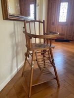 Holz Kinderhochstuhl antik guter Zustand
