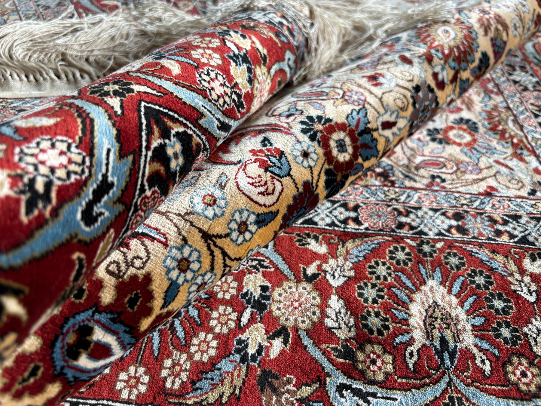 Tappeti: 206x123 Extrem Feiner Seidenteppich - Echt handgeknüpft – Usato da Bennau venduto da Mayer_Carpets 9