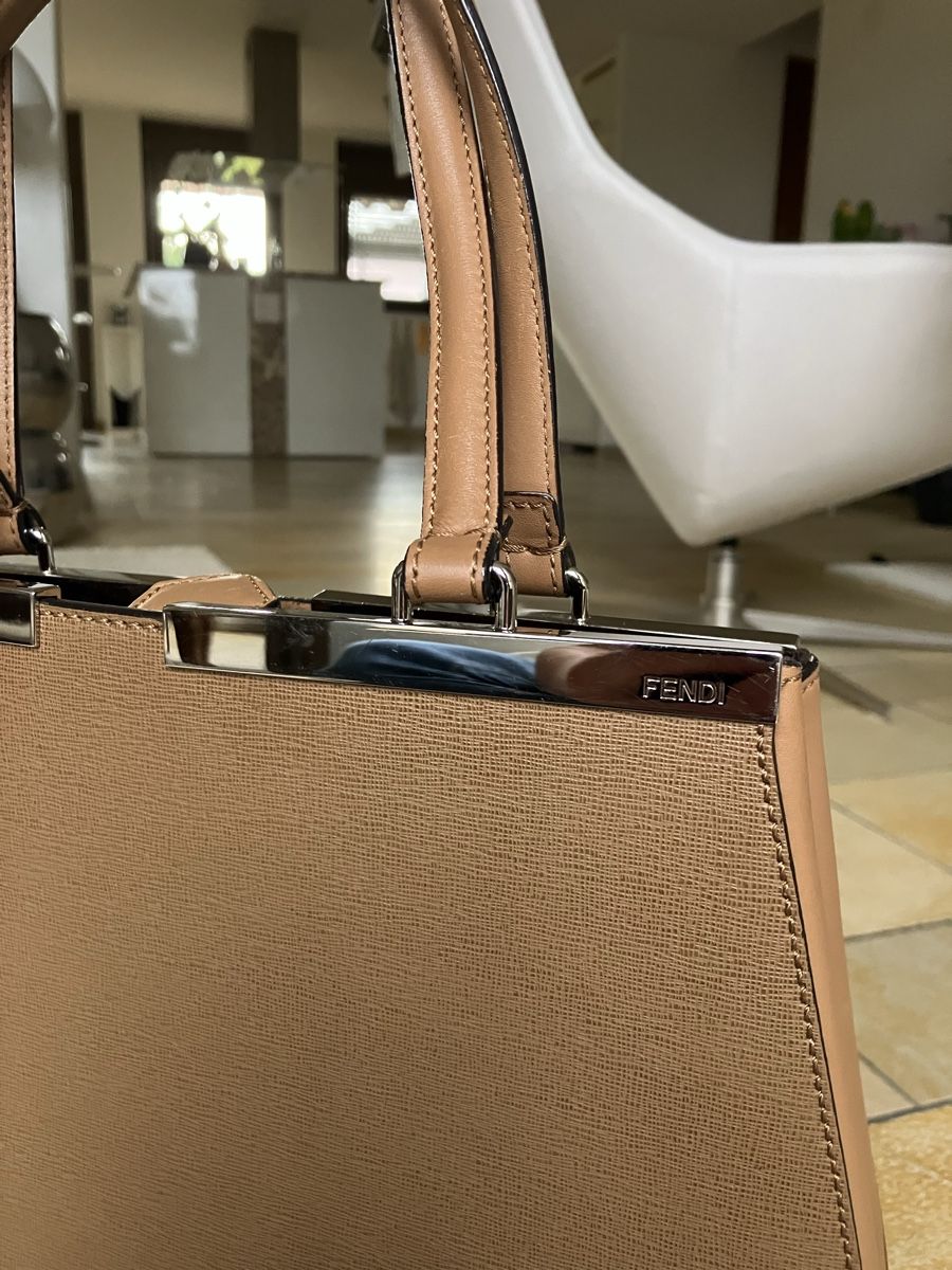 Fendi Borse da donna: Fendi - sac 2 jours grand modèle beige – Usato da Vich venduto da SophieCo 1