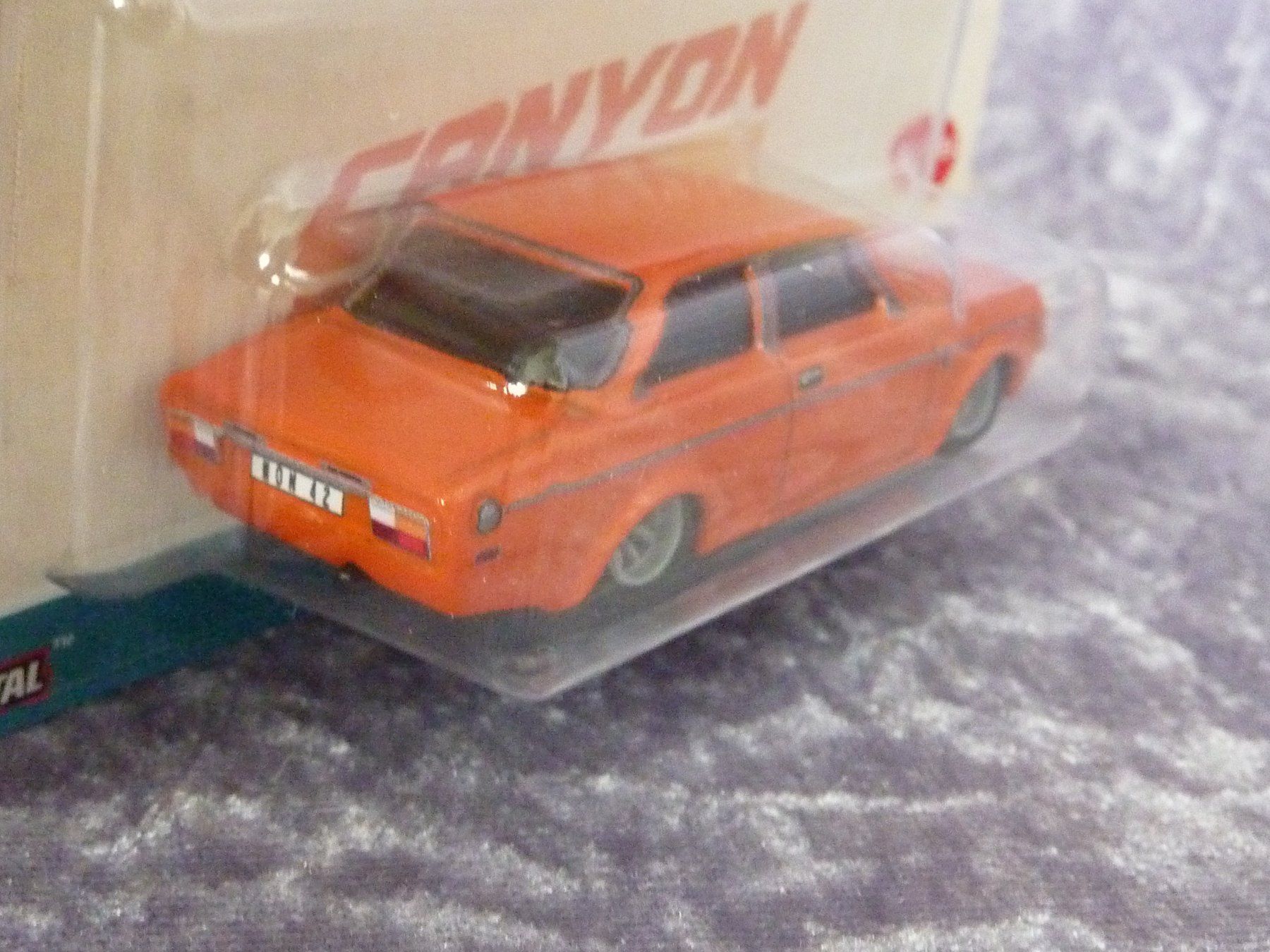 Hot Wheels Modellini d'auto: Volvo 142 GL 1073  1:64 – Nuovo e nell'imballaggio originale da Dürrenäsch venduto da Cobra1ch 5