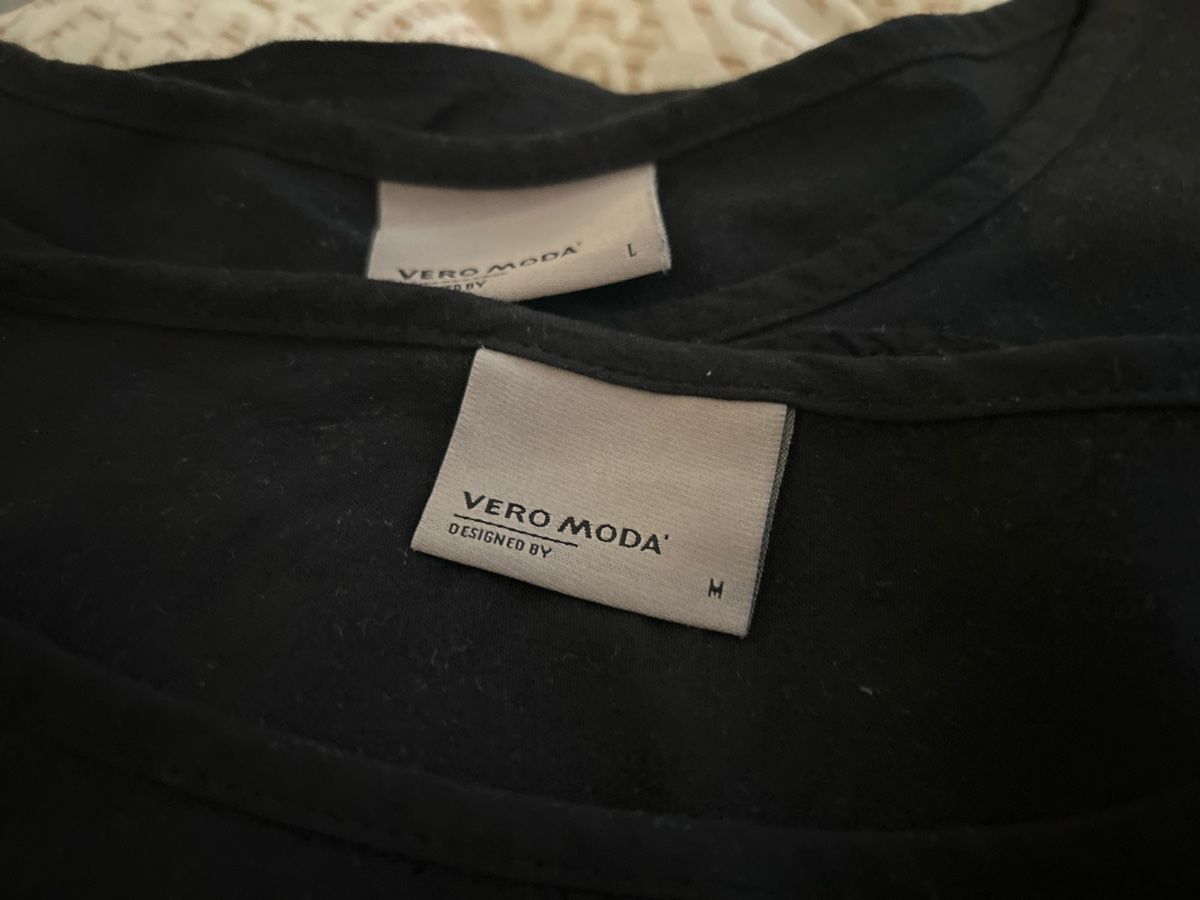 Vero Moda T-shirt: 2 Shirts Gr. M Vero Moda – Usato da Kreuzlingen venduto da jamie45 2