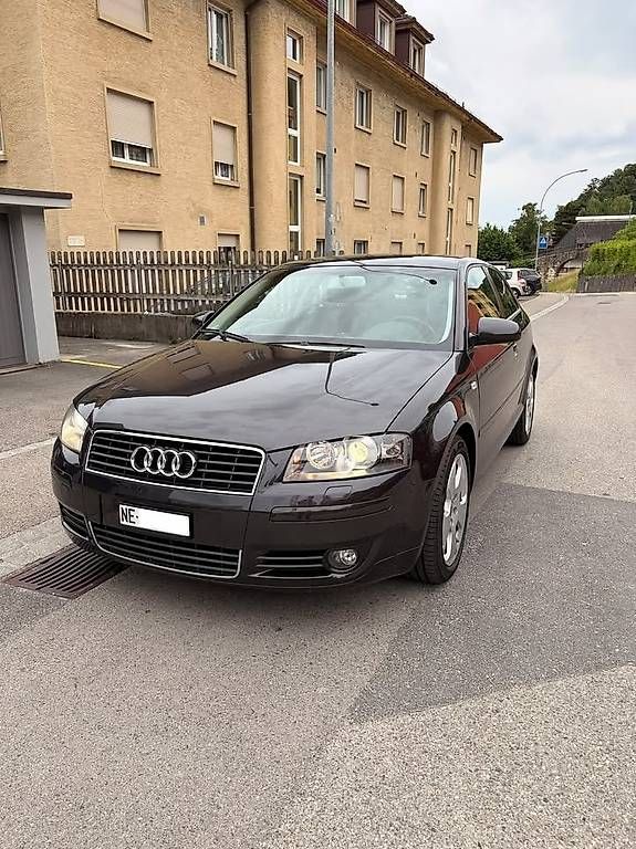 Audi Automobili: Audi A3 8P 2.0 FSI finition Ambition – Usato da Neuchâtel venduto da ber_7l7r 1
