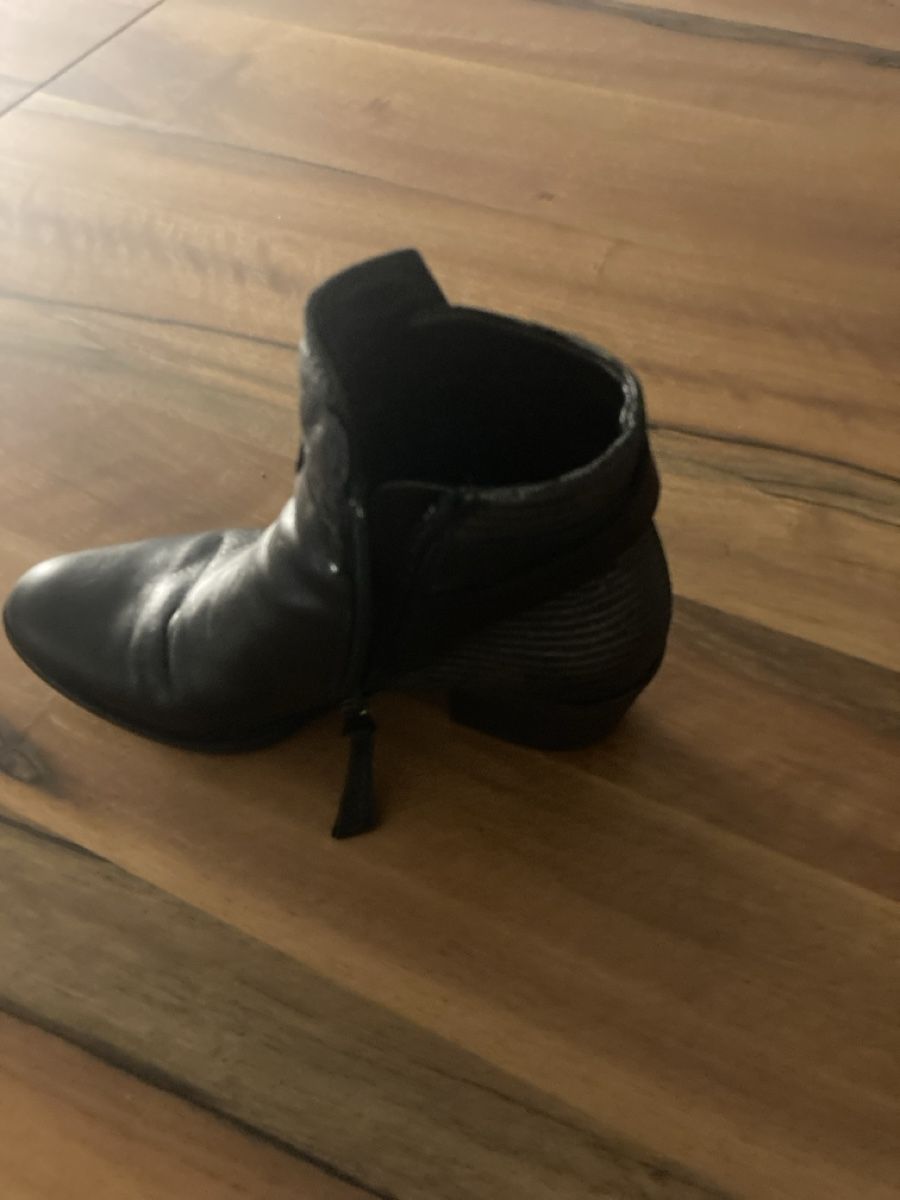 Scarpe da donna: Schwarze Leder-Stiefeletten Gr. 36 – Usato da Niederscherli venduto da Doene0 2