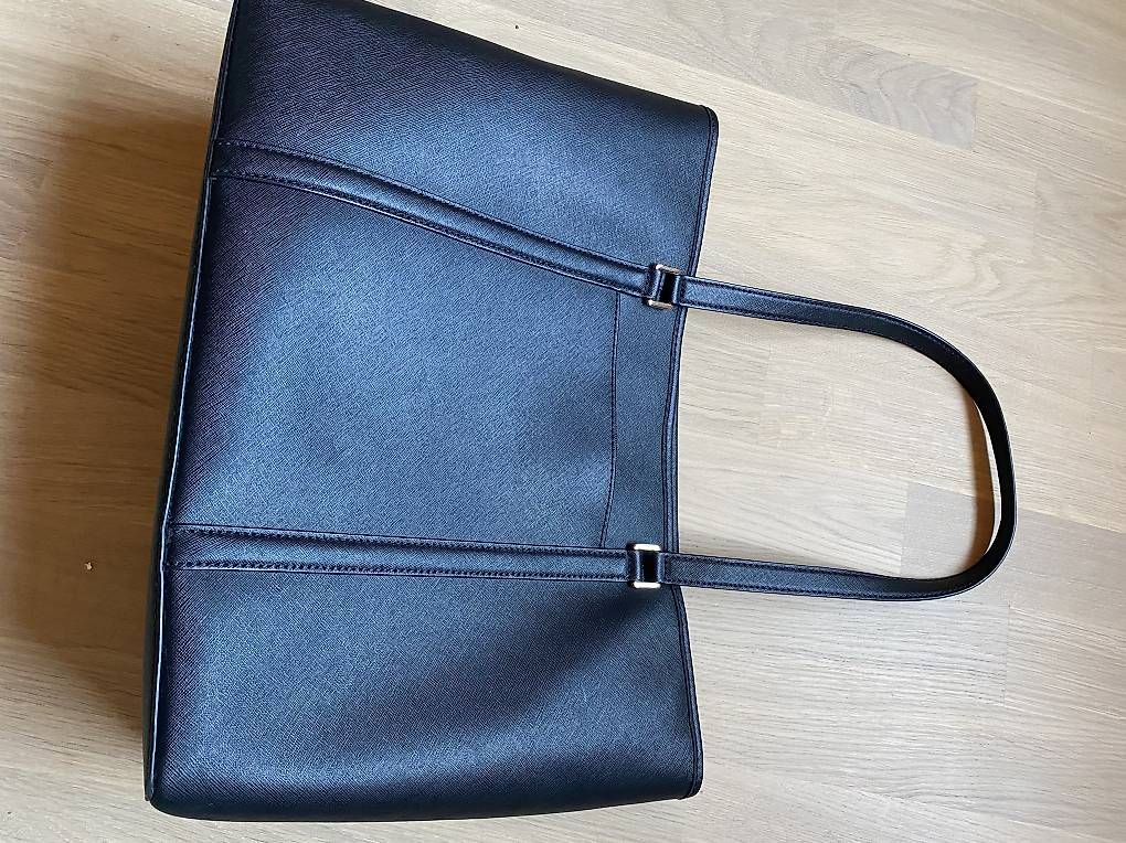 Michael Kors Taschen für Damen: Original Michael Kors Tasche – Gebraucht aus Andermatt von and_tdn2 1