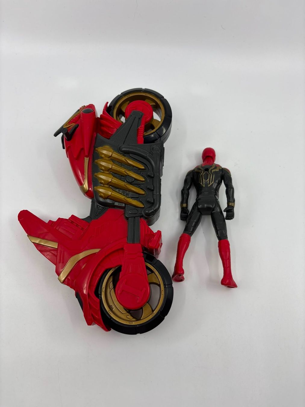 Statuette: Hasbro Marvel Spider-Man Figur – Usato da Herisau venduto da Seyashop1 4