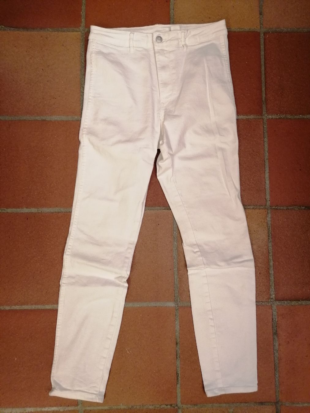 Jeans: Hose weiss 29 – Usato da Solothurn venduto da Shanty.20