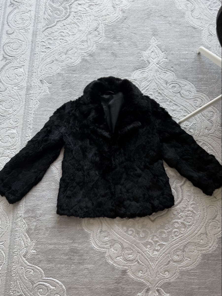 Vestes & Manteaux: Black Rabbit Fur Jacket Women's Size M Good Condition – D'occasion à Küssnacht am Rigi par ann_wtt7 1