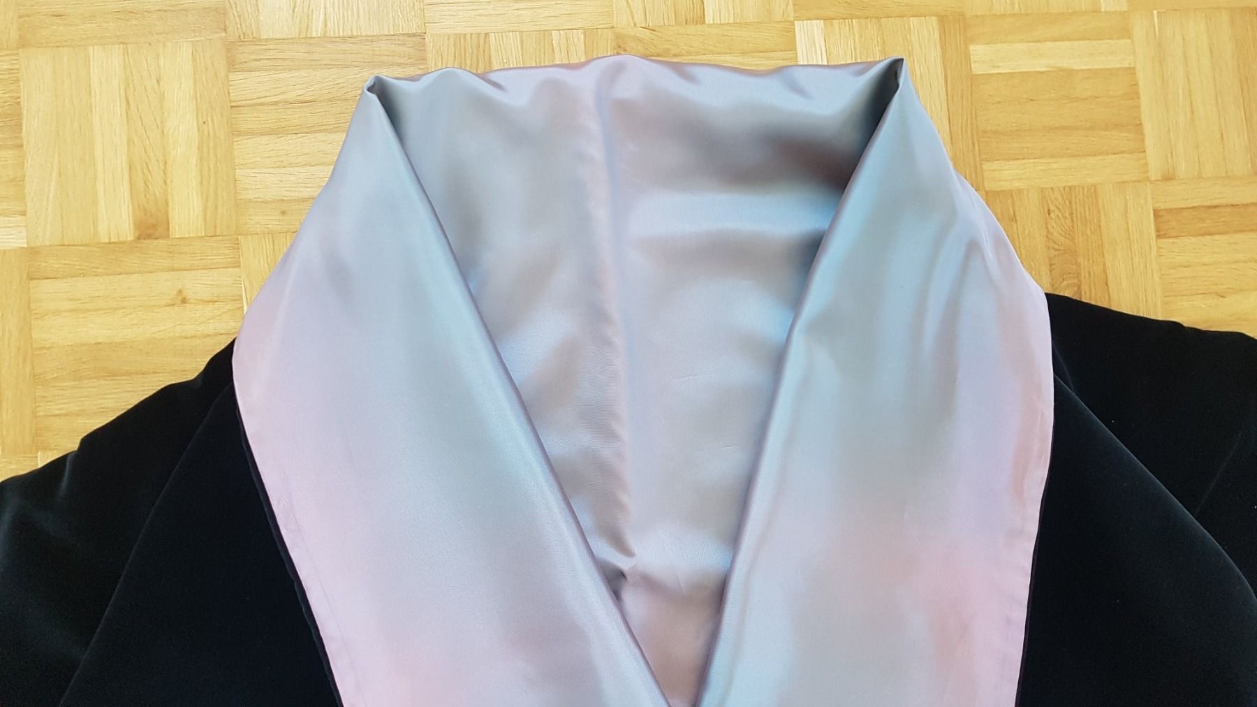 Foulards, Tücher & Schals: Schal aus Samt schwarz und blau – Neu (gemäss Beschreibung) aus Zürich von yro_qvz7 2