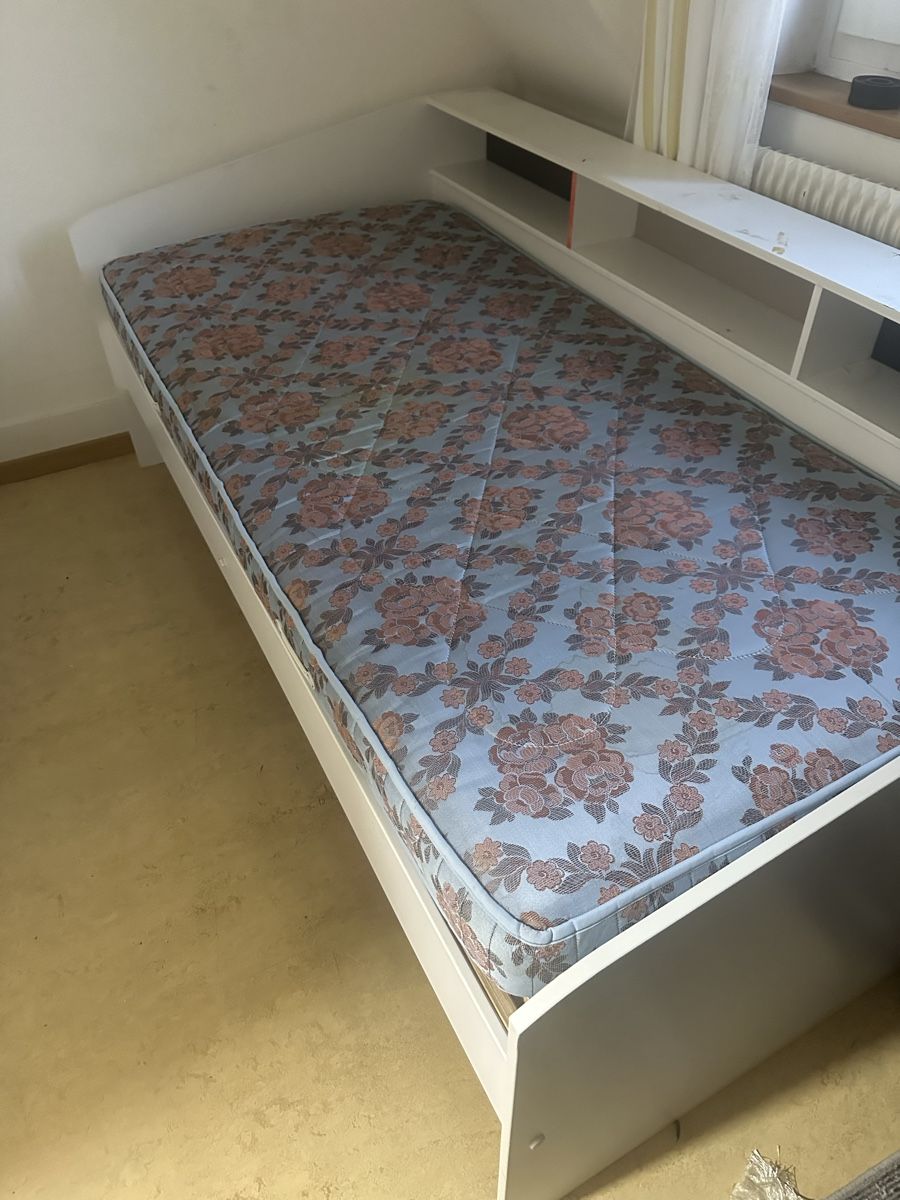 Ikea Letti: Bett 90/200 – Usato da Zürich venduto da Mirak66 5
