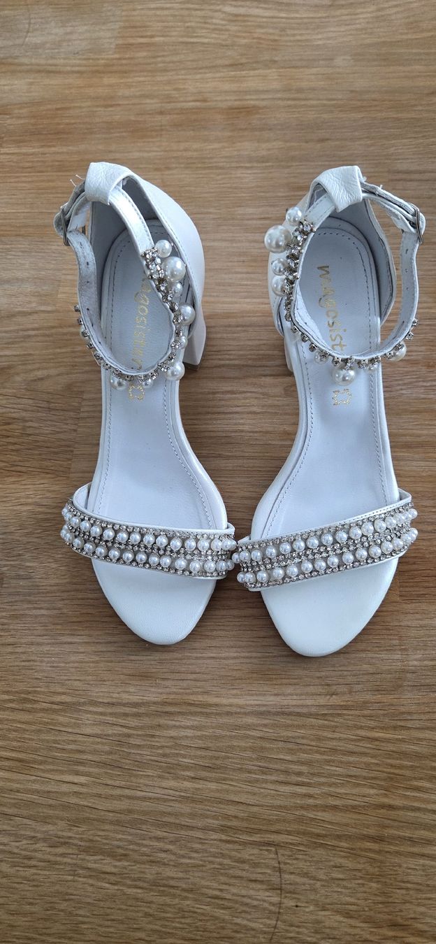 Scarpe da donna: Brautschuhe – Usato da Volketswil venduto da c_k-m