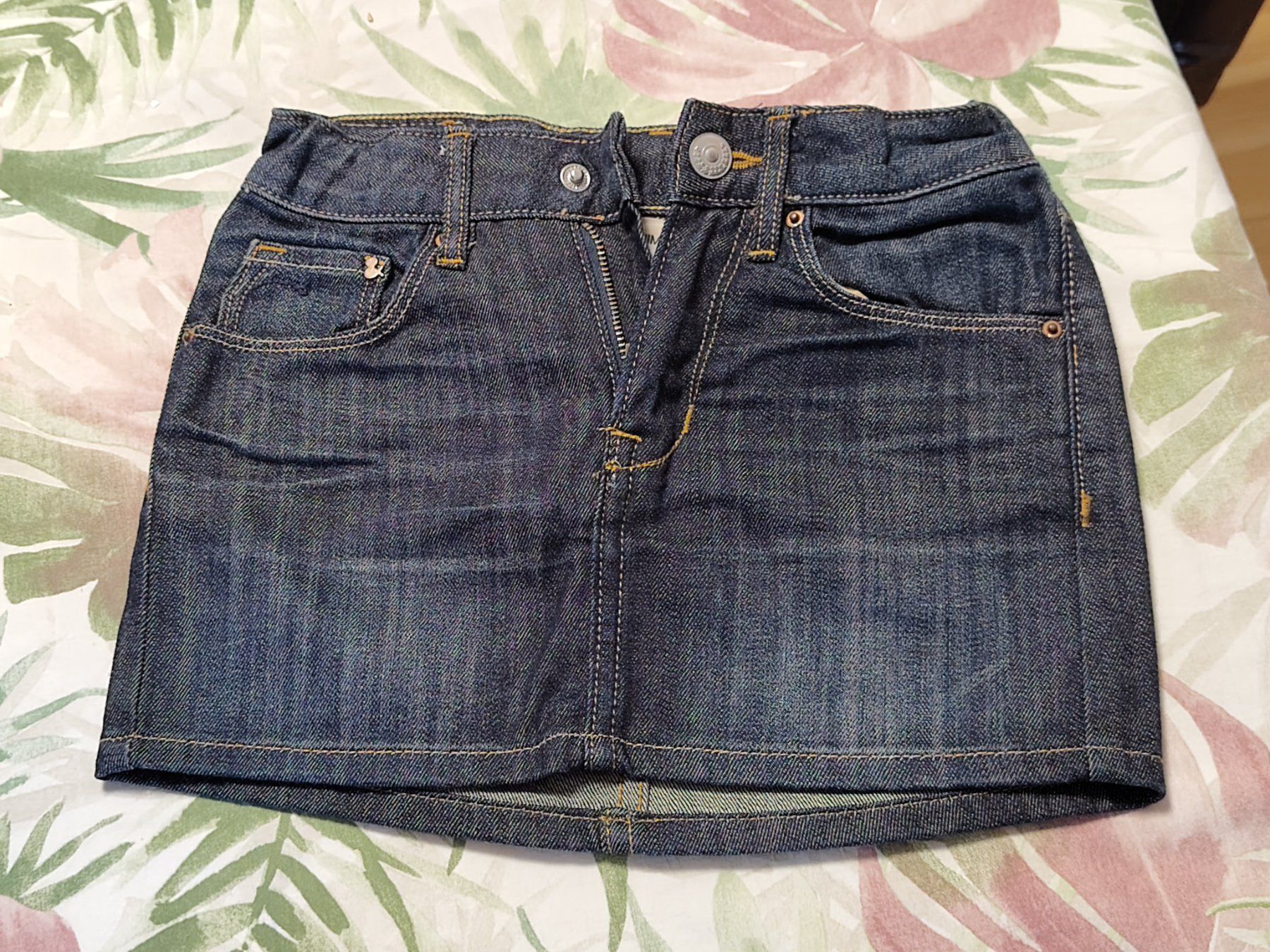 H&M Vestiti & Gonne: Jeans Jupe H&M Gr 116 – Usato da Brüttisellen venduto da kikaninchen79