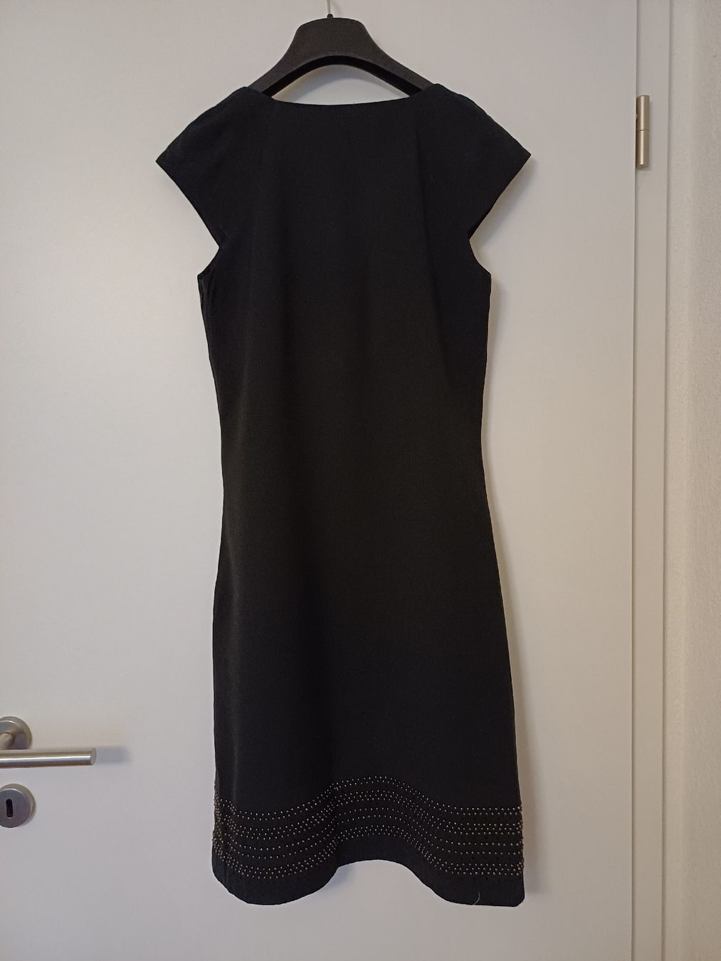 Caroll Kleider: Robe noire Caroll, taille 36 – Gebraucht aus Boudry von JulieG13 3