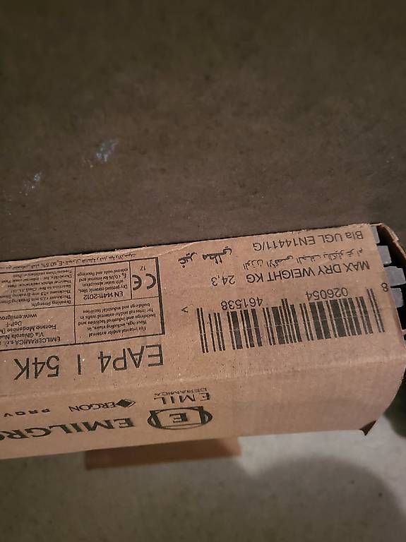 Bodenbeläge: Bodenplatten – Neu und originalverpackt aus Hünenberg See von ulricsil
