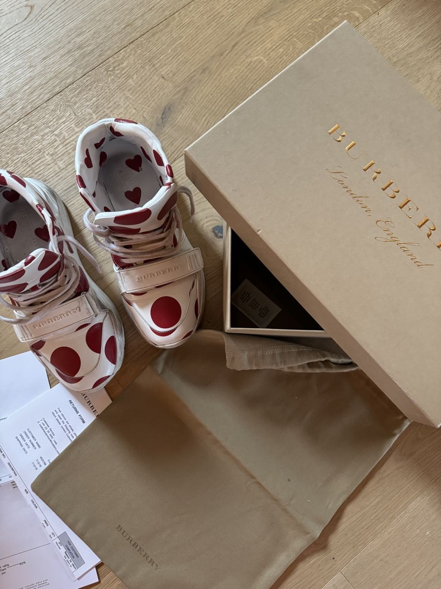 Burberry Scarpe da uomo: Burberry Sneaker – Usato da Aristau venduto da Evelinik
