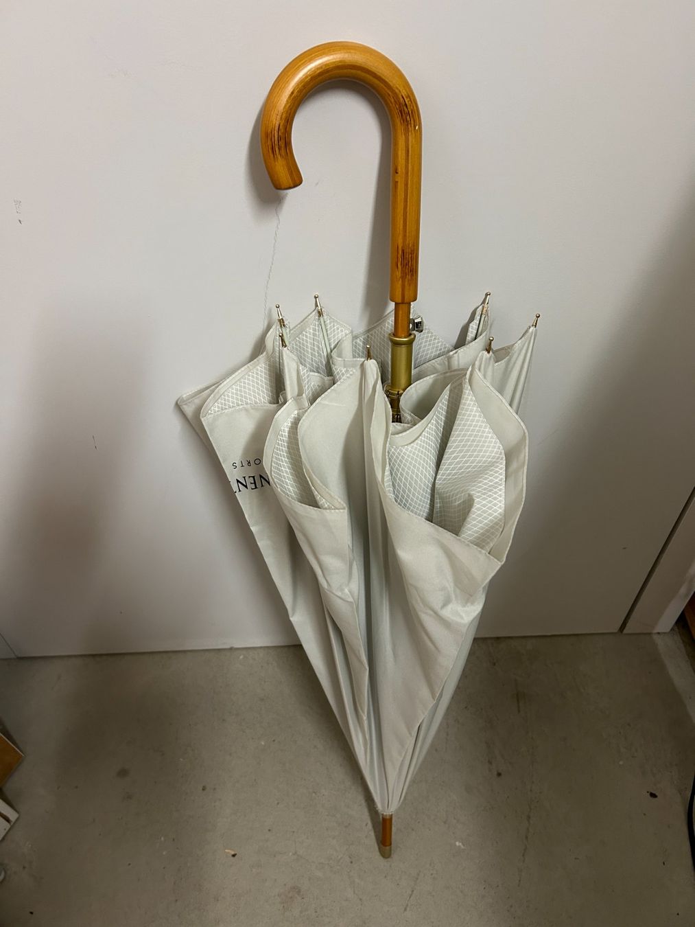 Ombrelli: "Intercontinental" Automatik Regenschirm - Parapluie – Usato da Küsnacht ZH venduto da filo_fila8700 2
