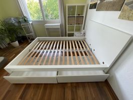 Malm Bett 140 x 200