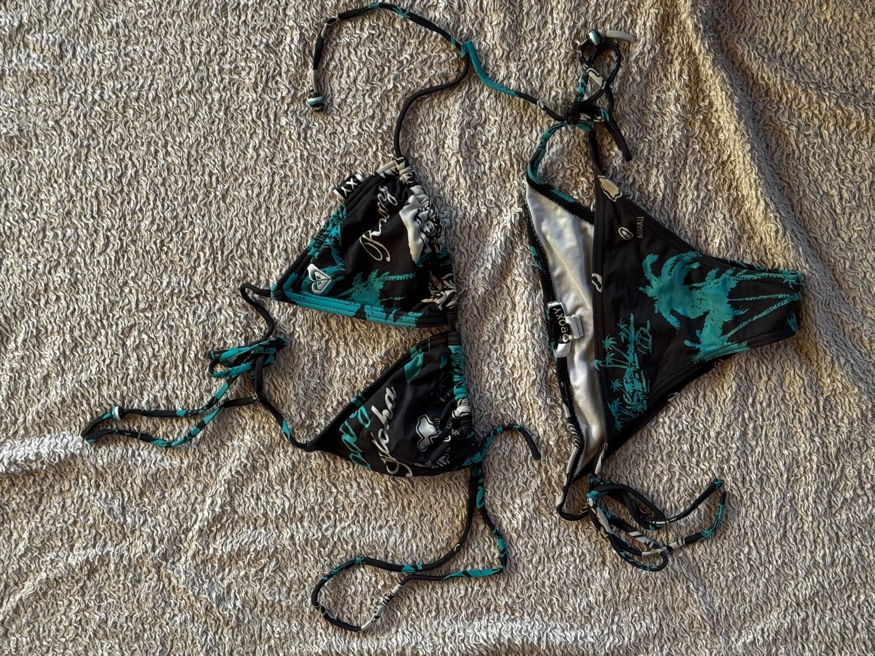 Roxy Maillots de bain & Bikinis: Bikini Roxy gr. L – D'occasion à Ovronnaz par Etagne68