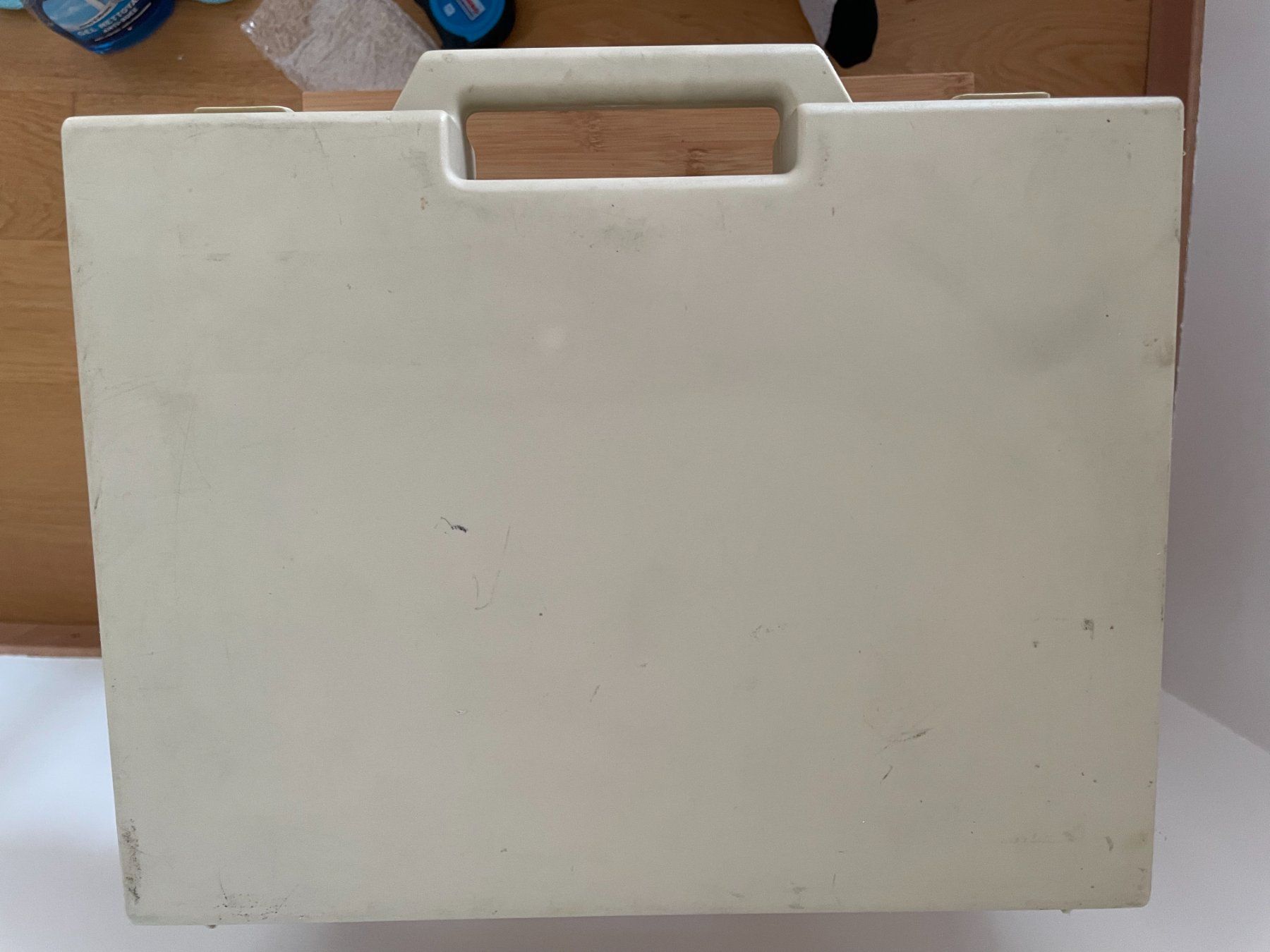 Altro in Decorazioni & Accessori: Mallette de rangement en plastique – Usato da Petit Lancy venduto da gil_hr6v 1