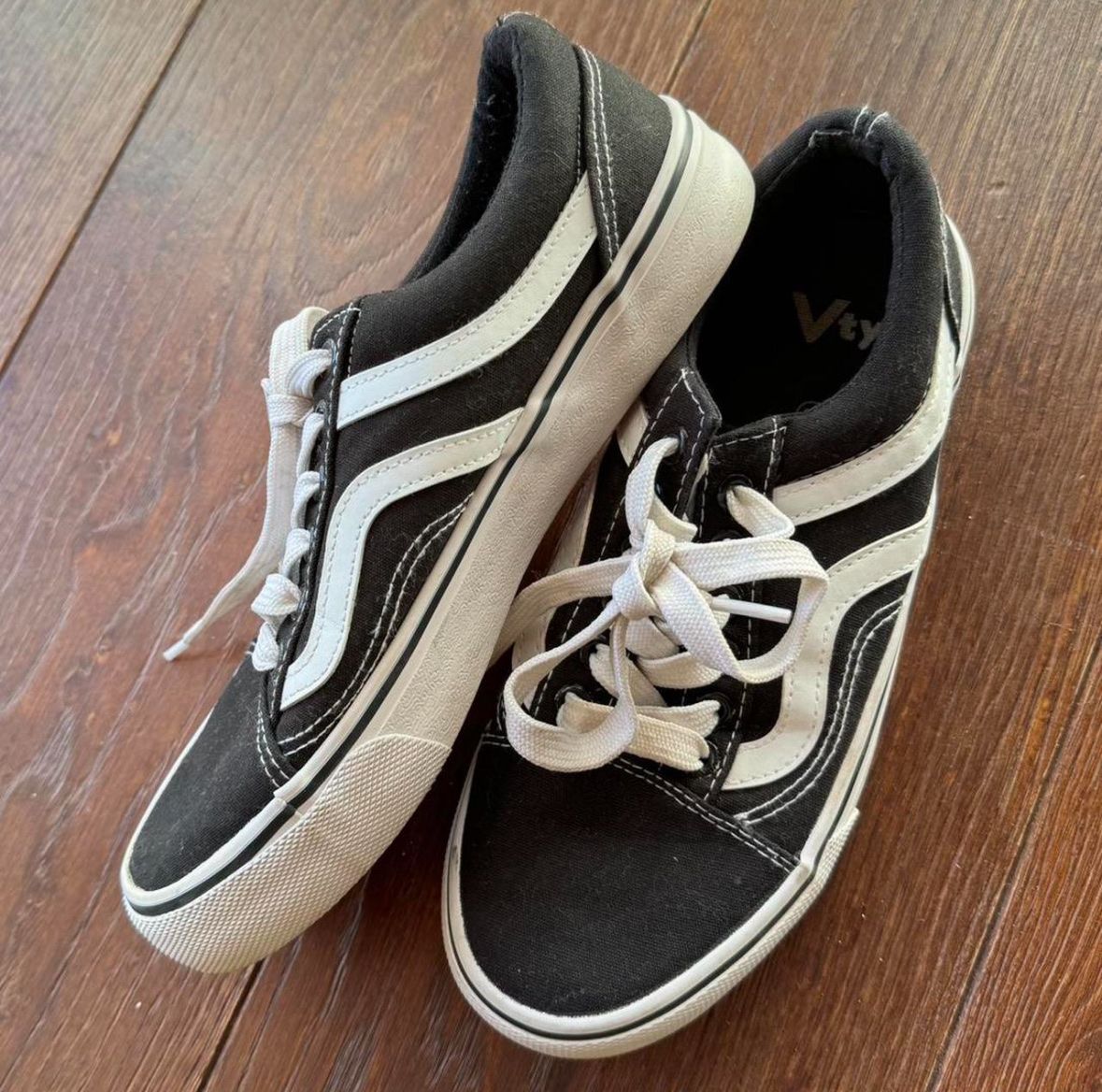 Dosenbach Scarpe da uomo: schwarze sneaker mit weissen streifen – Nuovo (secondo la descrizione) da Brig venduto da hanasm22 1