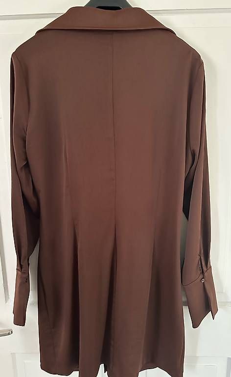 Kleider: Neuwertig! Elegantes KLEID. Gr. 42 – Neu (gemäss Beschreibung) aus Flawil von mar_9chb 1