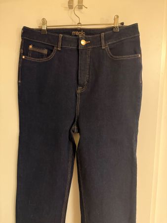 DAMEN JEANS MAGIC STRAIGHT LONG GR. 14/42
