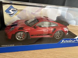Porsche 911 (992) GT3 RS 1/18 Solido