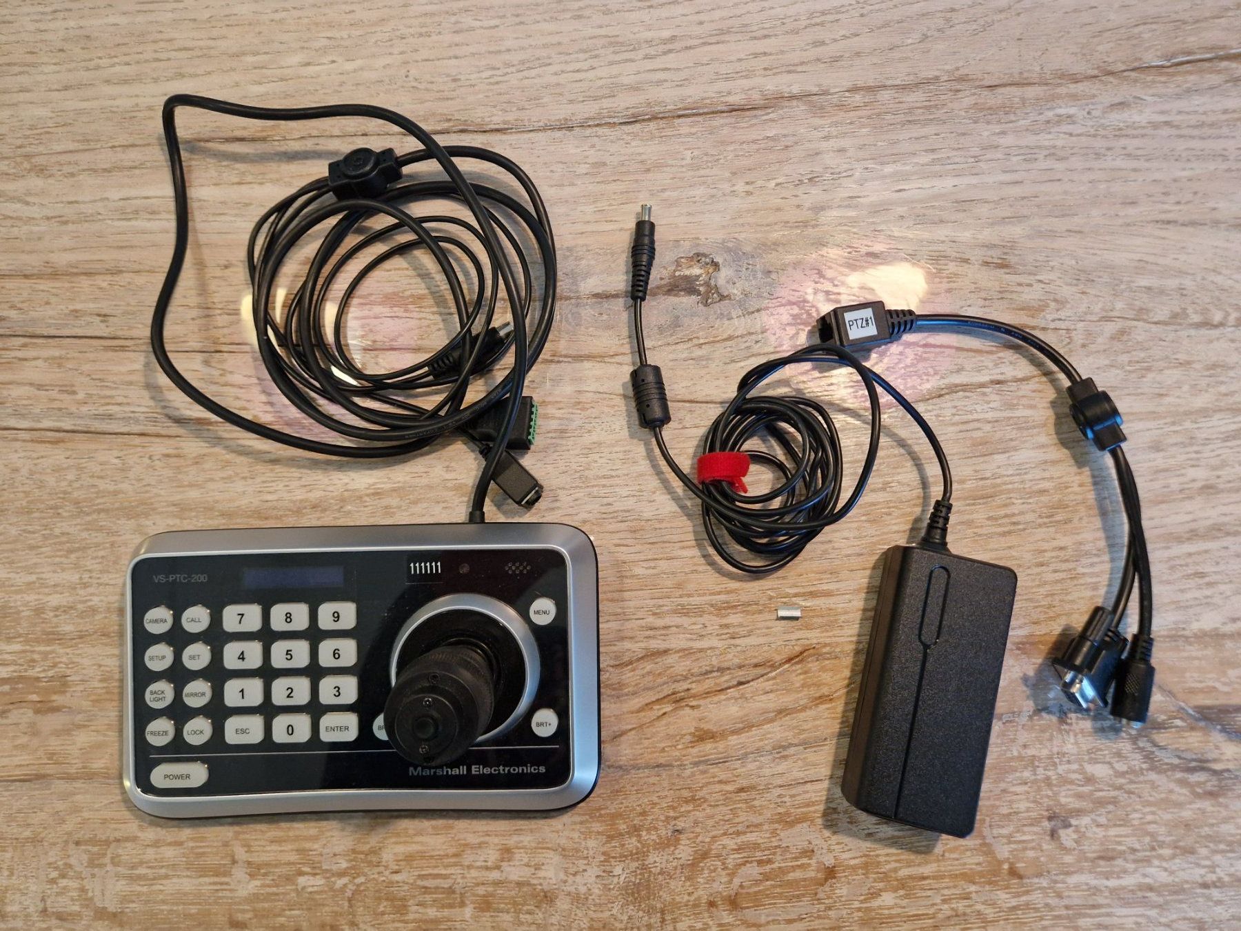Controller: Marshall VS-PTC-200 PTZ Kamera Controller - neuwertig! – Usato da Luzern venduto da Onkelsam75