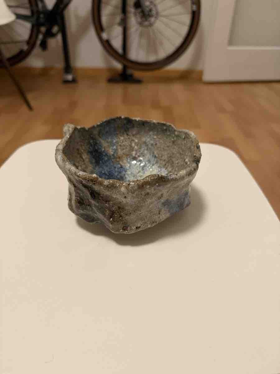 Schalen: Matcha Schale, handgefertigt – Gebraucht aus Uster von Ledronnie