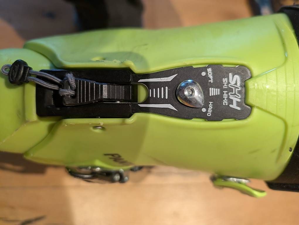 Scarpe da uomo: Skischuh Dalbello Panterra 120 – Usato da Rickenbach b. Schwyz venduto da Planetus