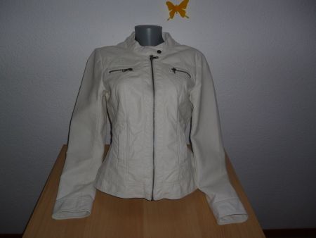 ONLY Kunstleder-Jacke weiss Gr M neuwertig: Super-Angebot