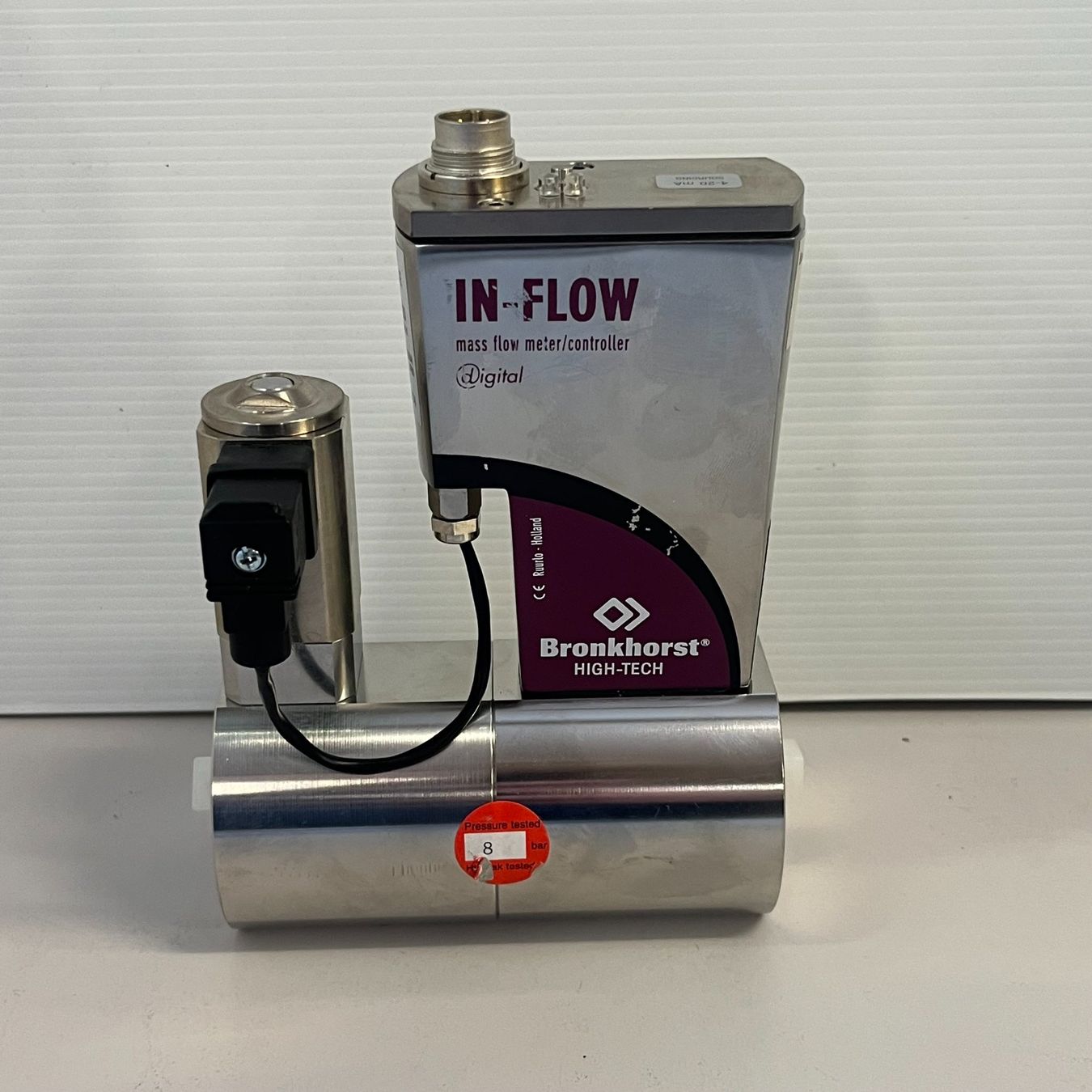 Accessori da laboratorio: Bronkhorst Mass Flow Controller F202 AI-AGD-00-V – Usato da Niederdorf venduto da LeptonAG_Labor 3