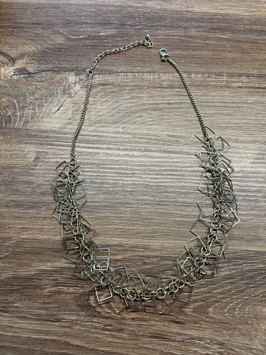 H&M Catenine: Halskette mit Quadraten, Modeschmuck – Usato da Kloten venduto da Ale-1994