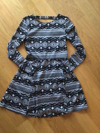 schönes langarm Kleid Gr.M