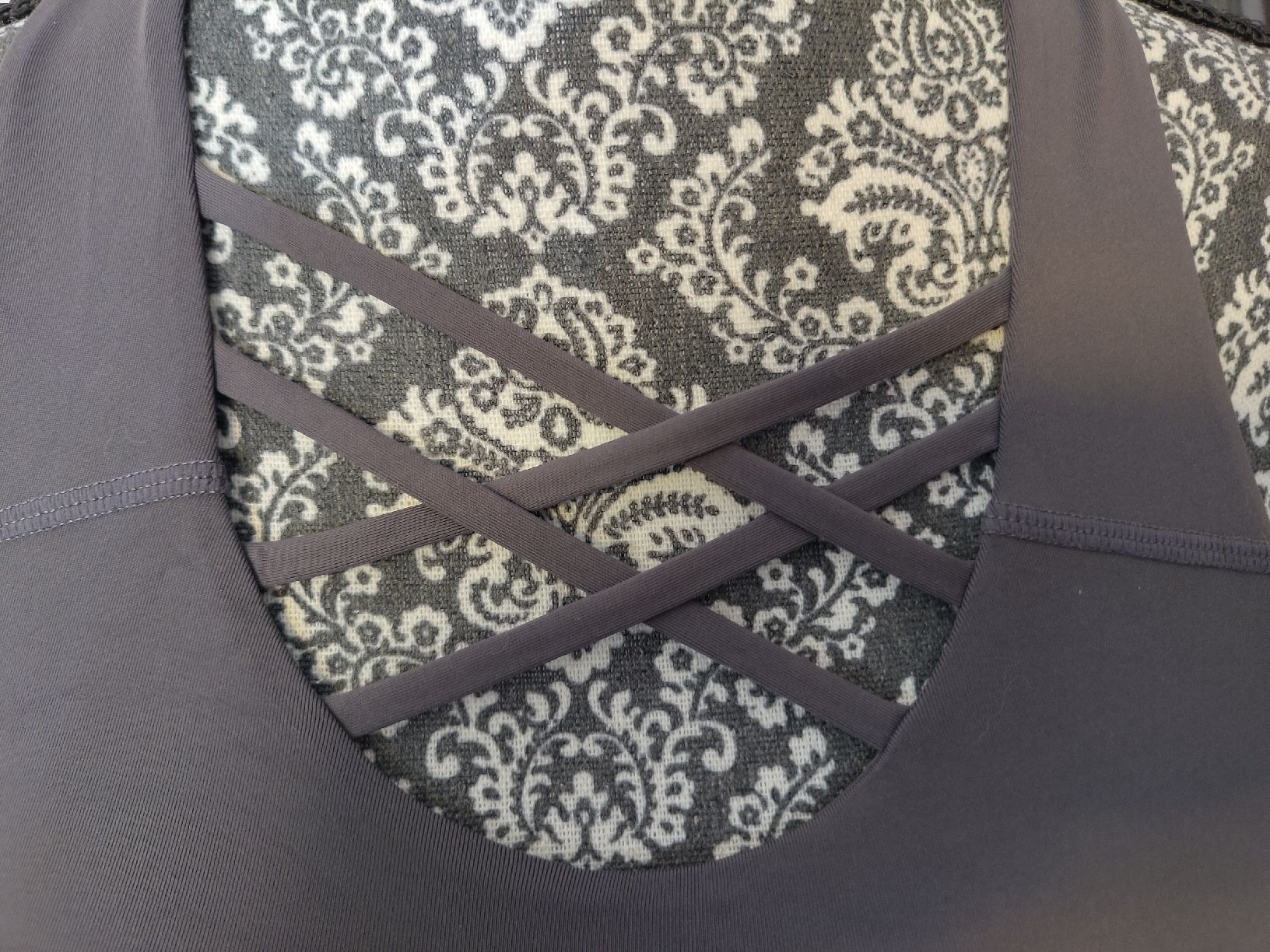 Tchibo Tops: TCHIBO - Exquisites Sprt-Top, Gr. S – Neu (gemäss Beschreibung) aus Zollikofen von AliaRuna 1