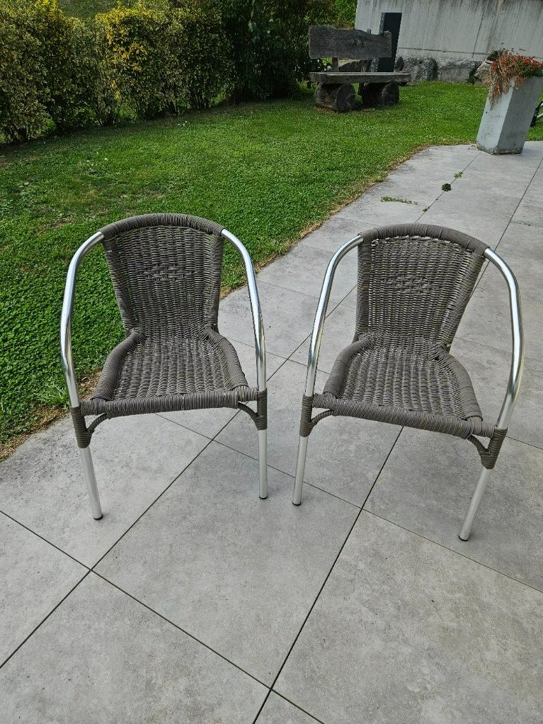 Sedie: 7 Gartenstühle Stapelbar – Usato da Schwanden-Brienz venduto da A_ammann