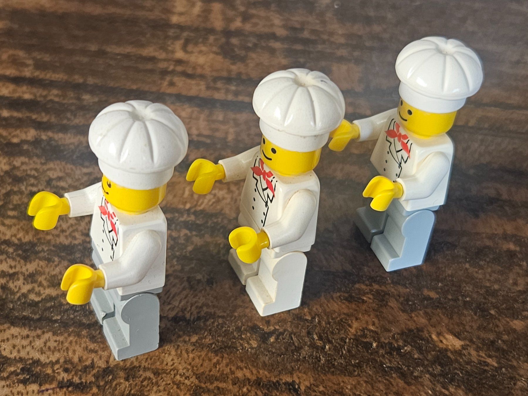 Lego Kit di costruzioni: lego lot de 3 figurines – Usato da Confignon venduto da Ecrofigs 2