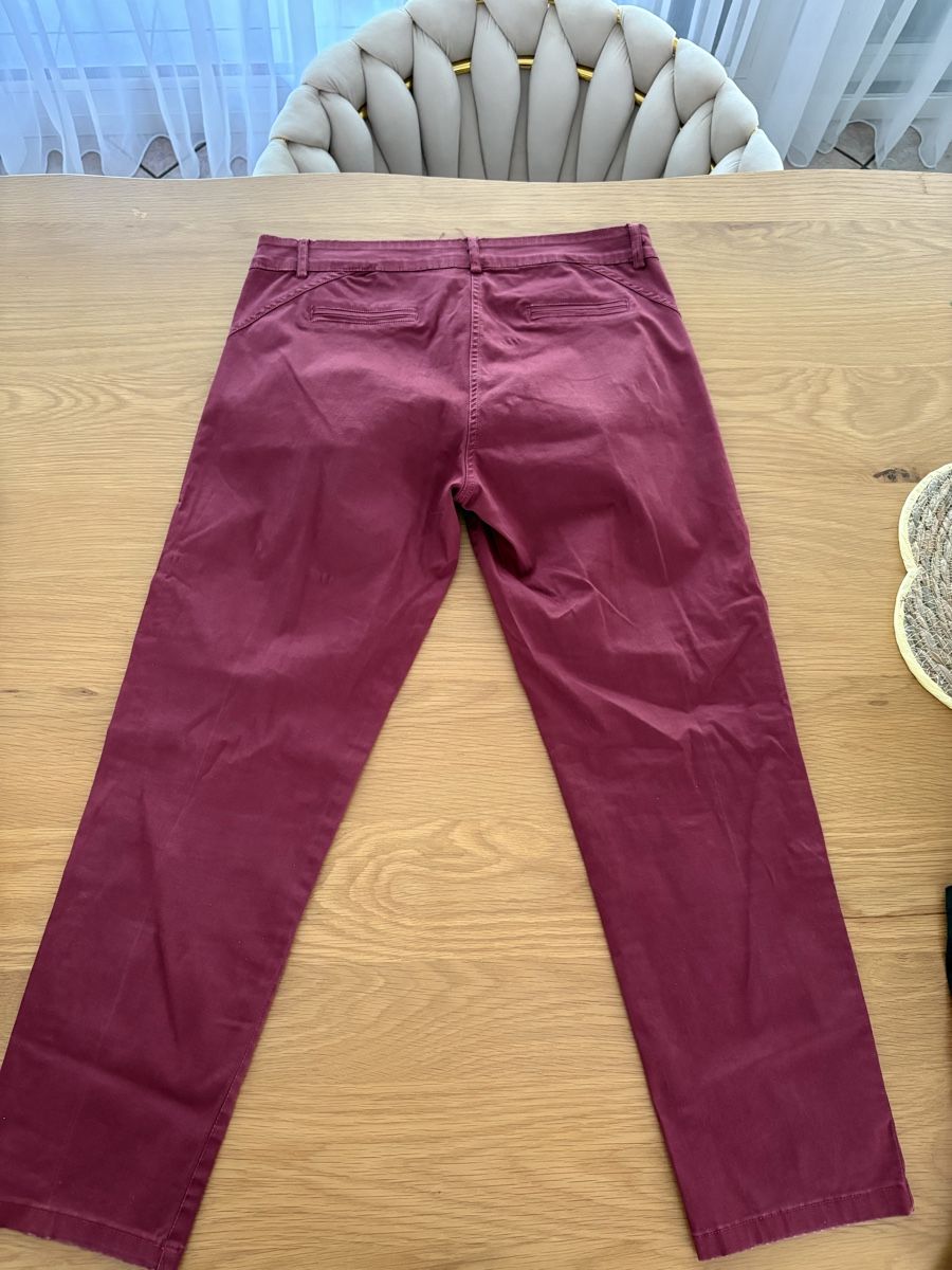 Jeans: Pantaloni bordeaux taglia M usati – Gebraucht aus S. Antonino von LIKA91 2
