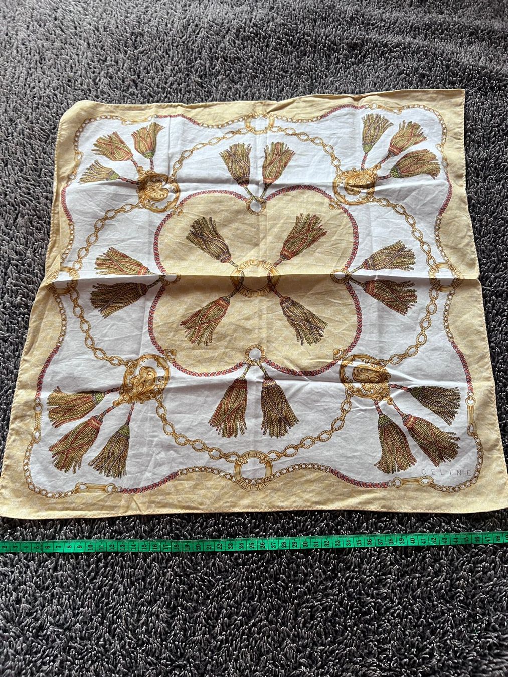 Celine Foulard & Sciarpe: Céline Vintage Tuch 49x49 Baumwolle – Usato da Winterthur venduto da Dejv 3