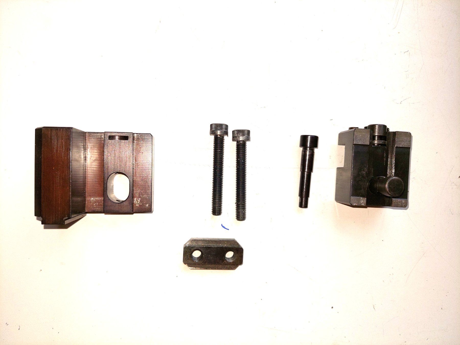 Tutti gli attrezzi: Werkzeuhalter links – Usato da Ebikon venduto da huwmech 3