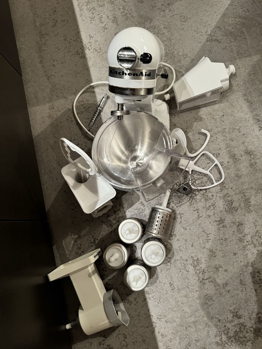Kitchenaid Elettrodomestici da cucina: KitchenAid Classic mit Zubehör, Top! – Usato da Heerbrugg venduto da Heaven09 2