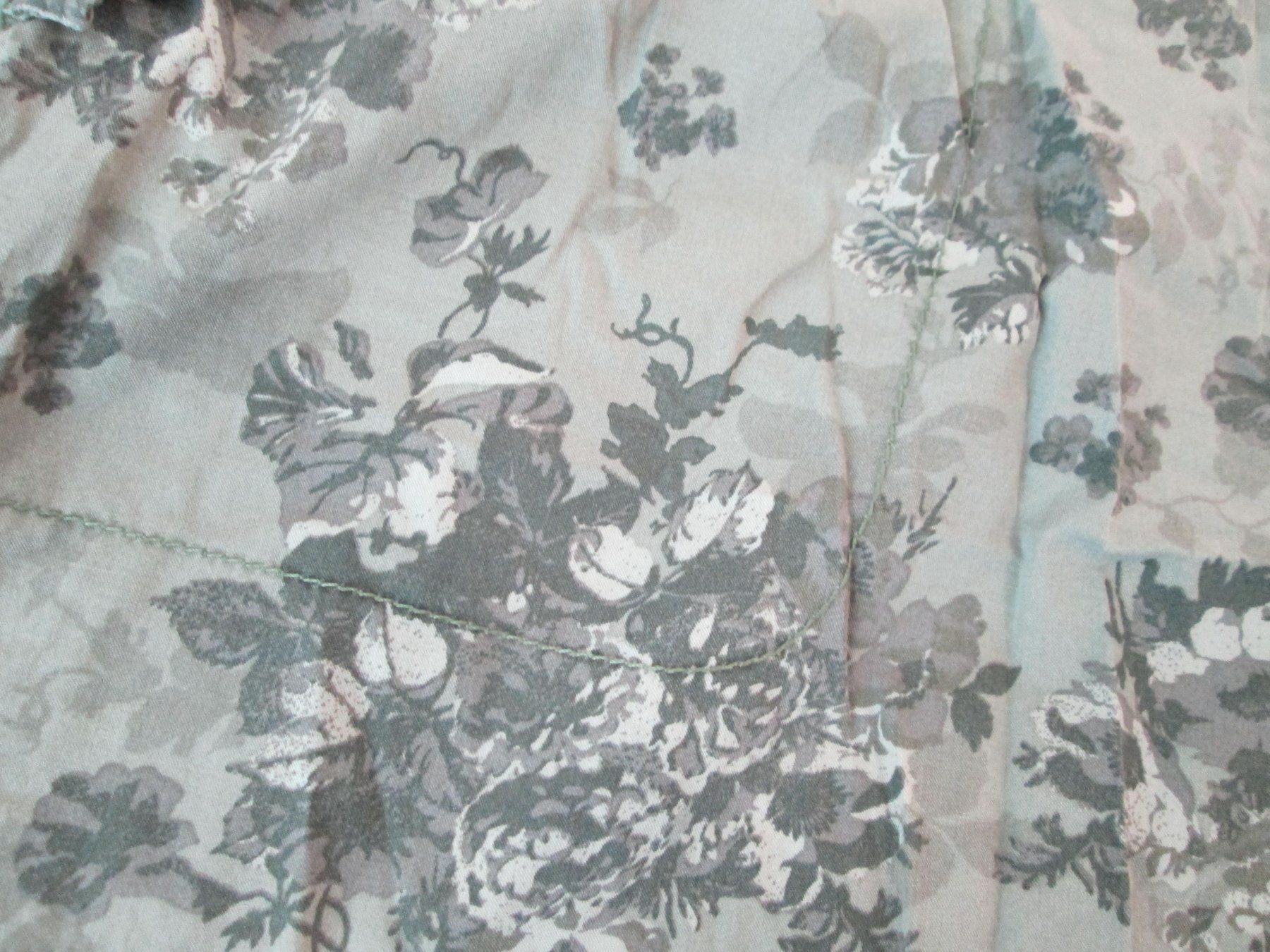 H&M Pantalons: Tolle Shorts – D'occasion à Neuchâtel par Dualseele 1