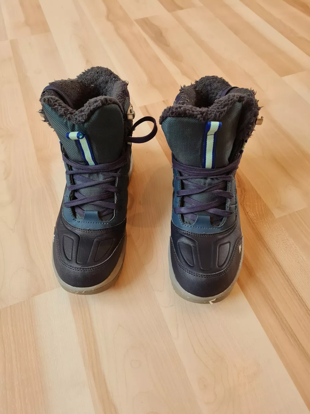 Scarpe per ragazze: Winterschuhe Gr. 37 – Usato da Ebnet venduto da Bejava 1