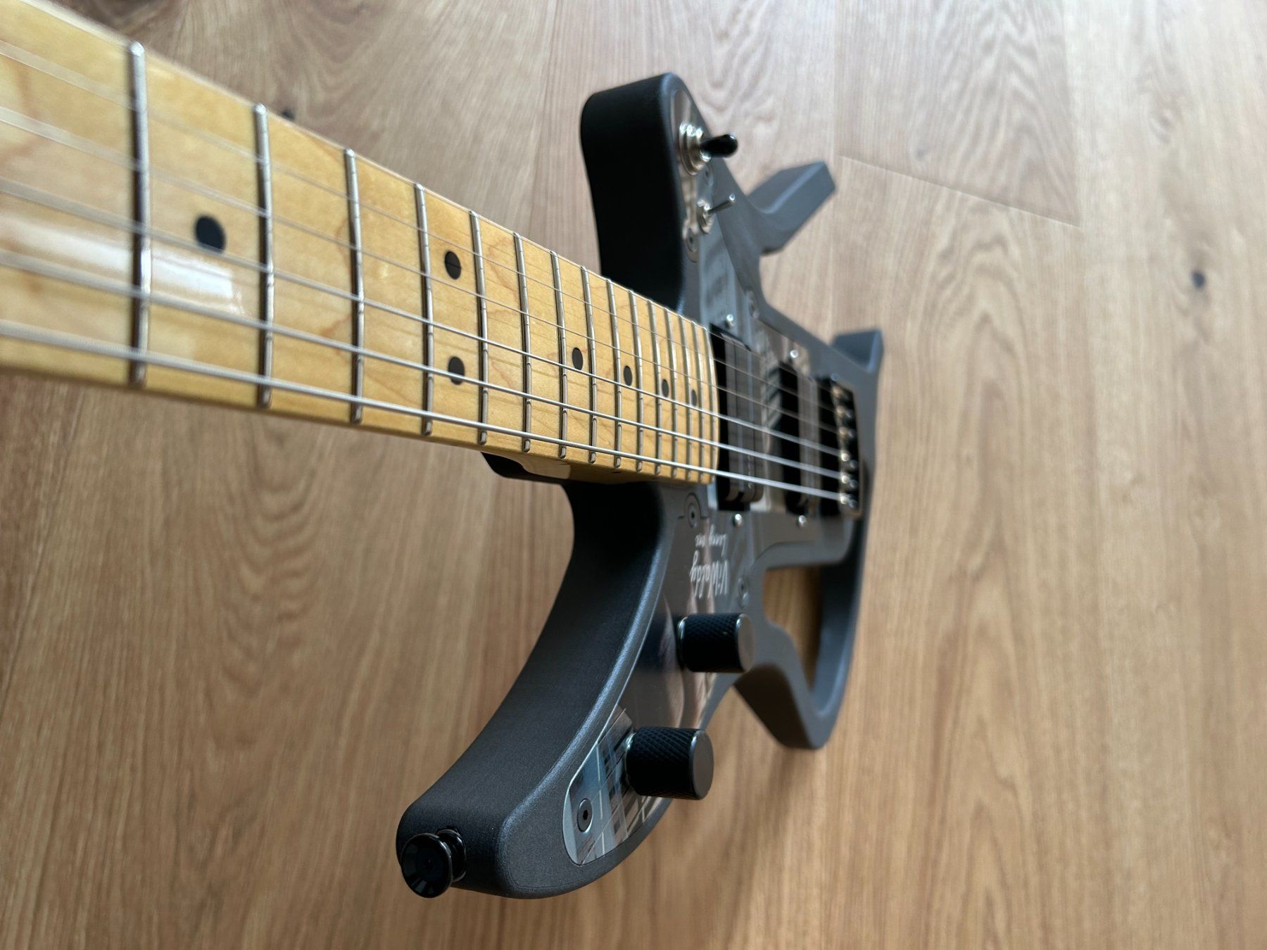 Strumenti musicali: E-Gitarre VIWALDY Lenny One – Nuovo (secondo la descrizione) da Erlach venduto da nobi63 1